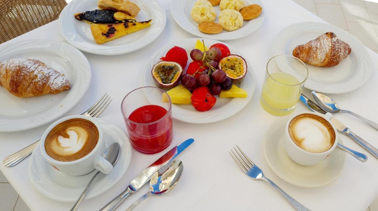 Hotel Bellevue Pesaro Eksteriør billede