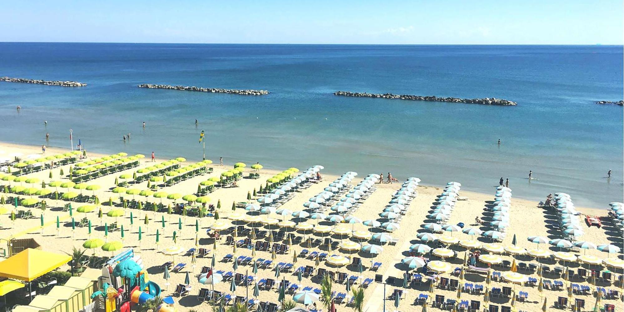 Hotel Bellevue Pesaro Eksteriør billede